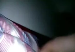 صورت صورت یک سبزه بالغ را داستانهای سکسی خالی کرد