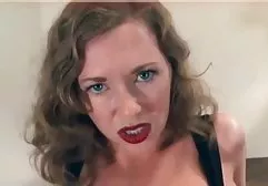شکاف ناخوشایند بین سوپر فیلم سکسی کودک و دوست پسر او وجود دارد، اما دختر به خوبی از راه تضمین شده است که آنها را قبل از رسوایی بعدی آشتی دهد