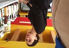 جوجه لوکس سیکسی تصویر گربه صورتی او را لرزاند