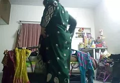 دو زن و شوهر لعنتی آنا سکسی. عوضی تصاویر شکسی زیبا، سینه بزرگ، یک شخصیت بزرگ و مانند یک شکار واقعی می تواند چند مرد