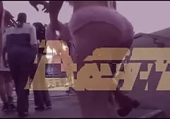 دو فیلم پورنو سکس مرد سفید پوست به سختی در تمام اسلات زن سیاه پوست عضلانی دم می کنند