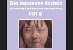 دریانورد گربه یک شلخته جوان را آزاد می کند و او با دادن مکش عمیق به او پاسخ می دهد و پس از آن او این قطعه ی جوان فیلم های سیکس را بر روی سرکه هیجان آور خود می کشد